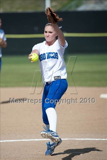 Thumbnail 3 in Rancho Bernardo @ Westview photogallery.