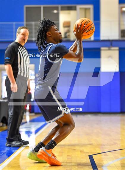 Thumbnail 2 in Wesley Chapel v IMG Varsity Gray (IMG Ascender Classic) photogallery.