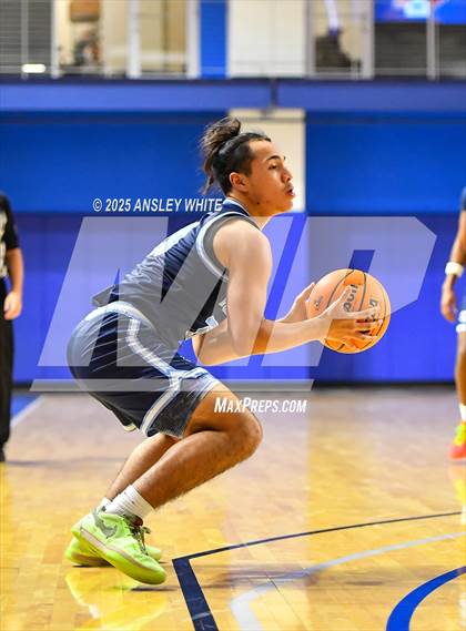 Thumbnail 1 in Wesley Chapel v IMG Varsity Gray (IMG Ascender Classic) photogallery.