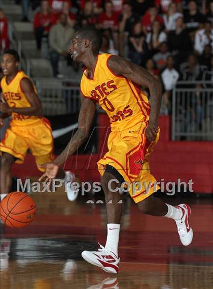 Thumbnail 2 in Marcus vs. Yates (Thanksgiving Hoofest) photogallery.