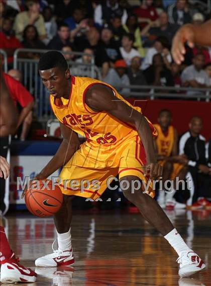 Thumbnail 1 in Marcus vs. Yates (Thanksgiving Hoofest) photogallery.