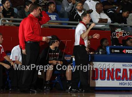 Thumbnail 2 in Marcus vs. Yates (Thanksgiving Hoofest) photogallery.
