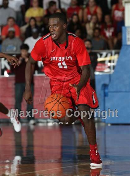 Thumbnail 3 in Marcus vs. Yates (Thanksgiving Hoofest) photogallery.
