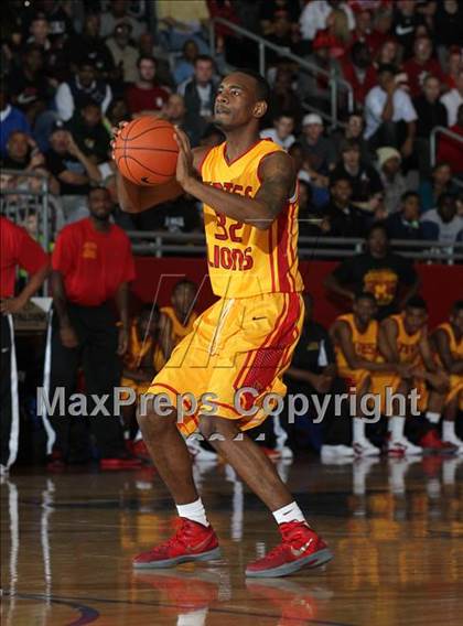 Thumbnail 2 in Marcus vs. Yates (Thanksgiving Hoofest) photogallery.