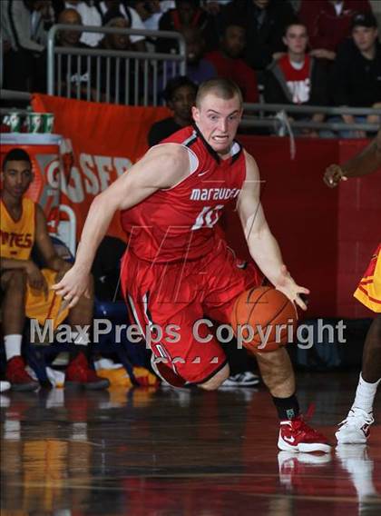 Thumbnail 3 in Marcus vs. Yates (Thanksgiving Hoofest) photogallery.