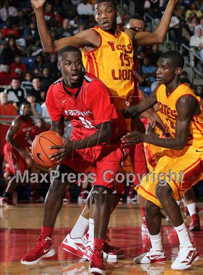 Thumbnail 1 in Marcus vs. Yates (Thanksgiving Hoofest) photogallery.