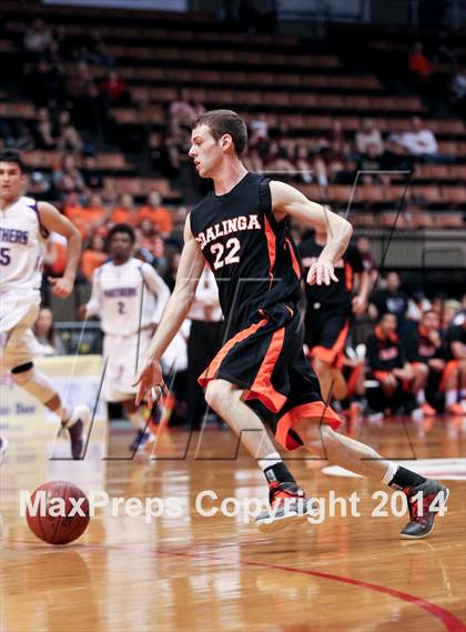 Thumbnail 1 in Coalinga vs Washington Union (CIF CS D4 Final) photogallery.