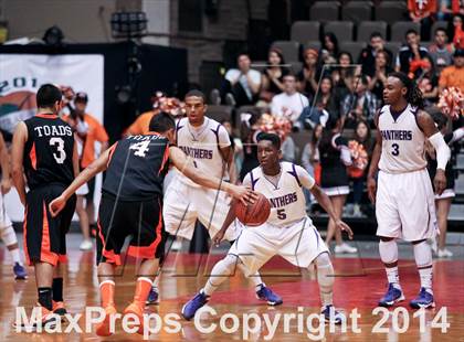 Thumbnail 1 in Coalinga vs Washington Union (CIF CS D4 Final) photogallery.