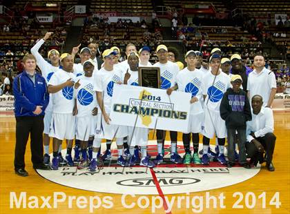 Thumbnail 1 in Coalinga vs Washington Union (CIF CS D4 Final) photogallery.