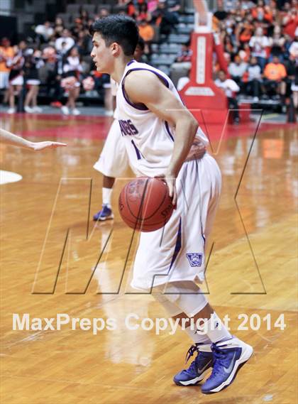 Thumbnail 1 in Coalinga vs Washington Union (CIF CS D4 Final) photogallery.