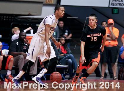 Thumbnail 2 in Coalinga vs Washington Union (CIF CS D4 Final) photogallery.