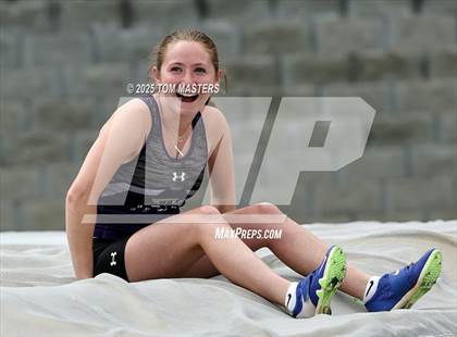 Thumbnail 3 in NCHSAA 4A West Regional (Pole Vault) photogallery.