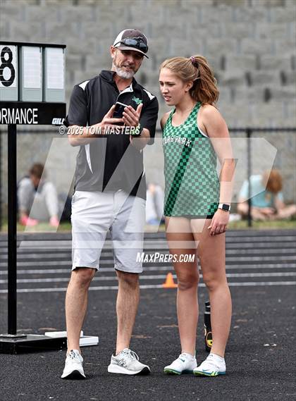 Thumbnail 3 in NCHSAA 4A West Regional (Pole Vault) photogallery.