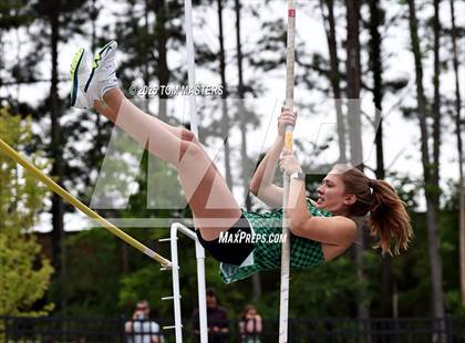 Thumbnail 2 in NCHSAA 4A West Regional (Pole Vault) photogallery.
