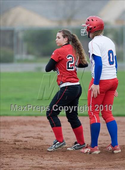 Thumbnail 2 in East Union vs. Patterson photogallery.
