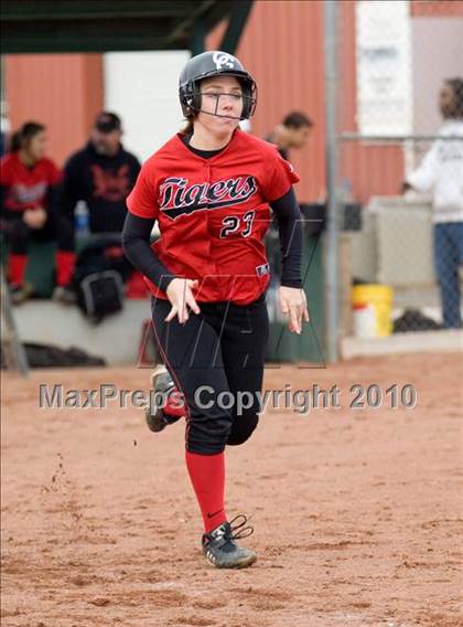 Thumbnail 2 in East Union vs. Patterson photogallery.