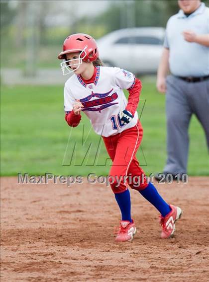Thumbnail 3 in East Union vs. Patterson photogallery.