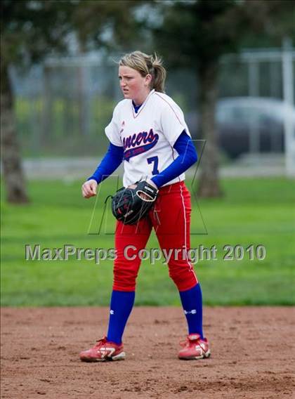 Thumbnail 2 in East Union vs. Patterson photogallery.