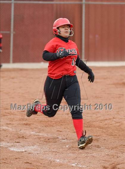 Thumbnail 3 in East Union vs. Patterson photogallery.