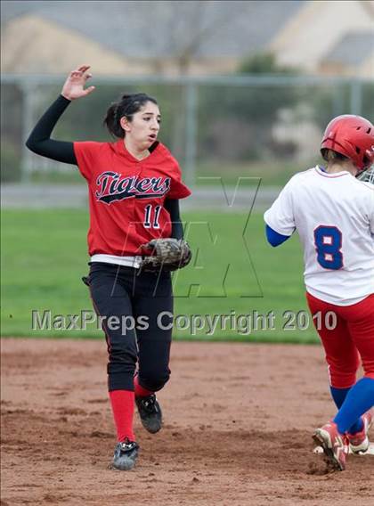 Thumbnail 1 in East Union vs. Patterson photogallery.