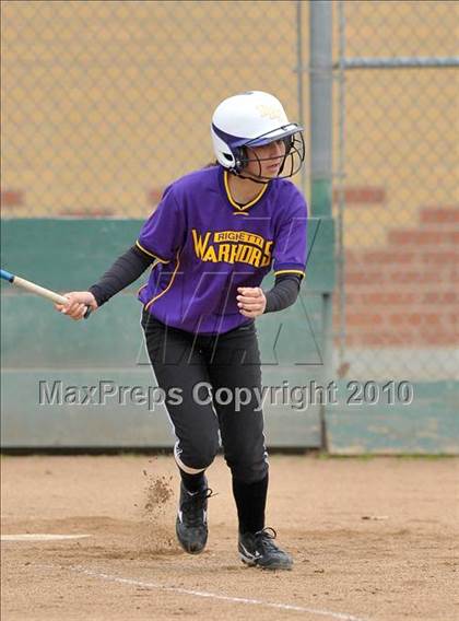 Thumbnail 2 in Fairfield vs. Righetti (Victory Pre-Season Tournament) photogallery.