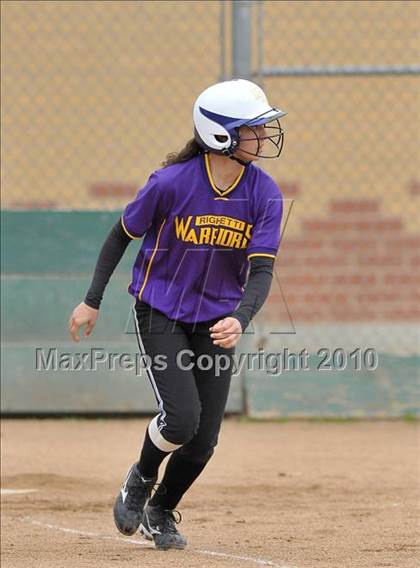 Thumbnail 3 in Fairfield vs. Righetti (Victory Pre-Season Tournament) photogallery.