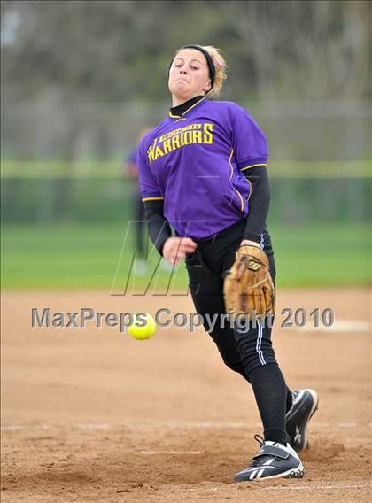 Thumbnail 2 in Fairfield vs. Righetti (Victory Pre-Season Tournament) photogallery.