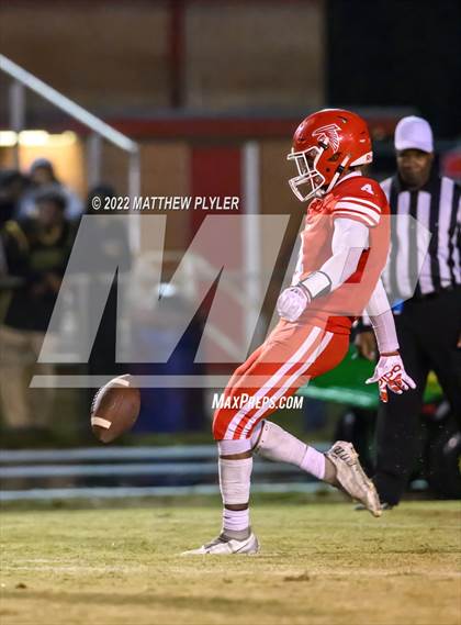 Thumbnail 1 in J.H. Rose vs Seventy-First (NCHSAA 3A - Second Round) photogallery.
