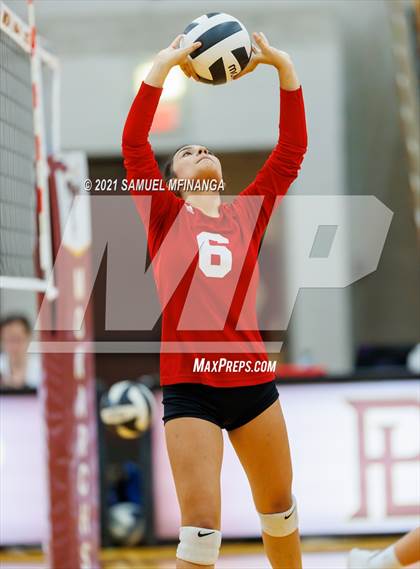 Thumbnail 3 in Burke vs. Omaha South photogallery.