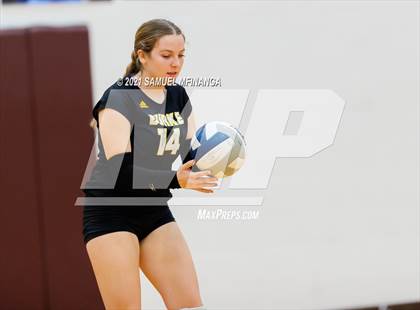 Thumbnail 2 in Burke vs. Omaha South photogallery.