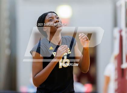 Thumbnail 1 in Burke vs. Omaha South photogallery.