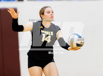 Thumbnail 3 in Burke vs. Omaha South photogallery.