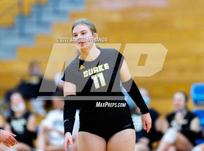 Thumbnail 3 in Burke vs. Omaha South photogallery.