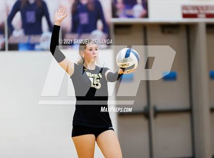 Thumbnail 3 in Burke vs. Omaha South photogallery.