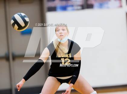 Thumbnail 3 in Burke vs. Omaha South photogallery.