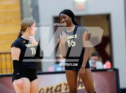 Thumbnail 3 in Burke vs. Omaha South photogallery.