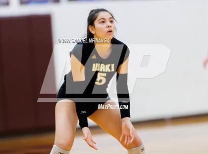 Thumbnail 1 in Burke vs. Omaha South photogallery.