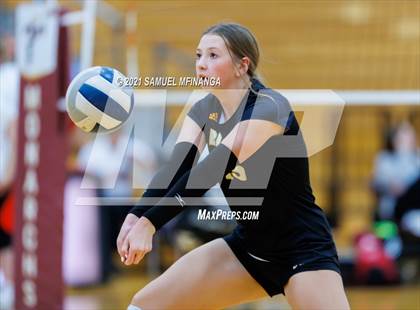 Thumbnail 3 in Burke vs. Omaha South photogallery.
