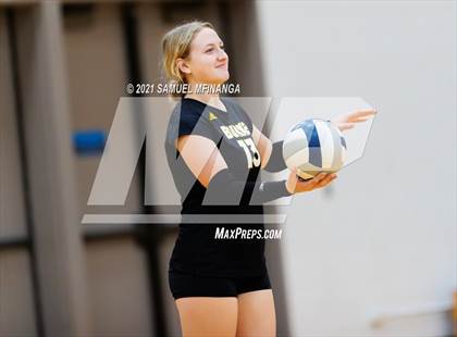 Thumbnail 3 in Burke vs. Omaha South photogallery.