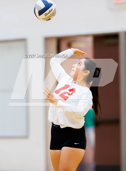 Thumbnail 1 in Burke vs. Omaha South photogallery.