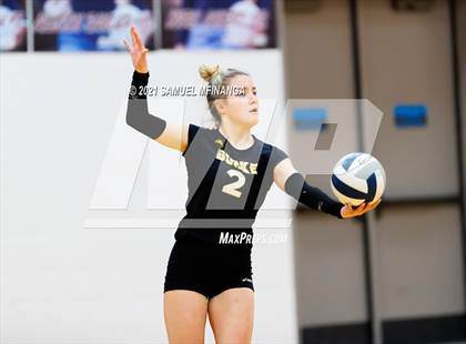 Thumbnail 2 in Burke vs. Omaha South photogallery.