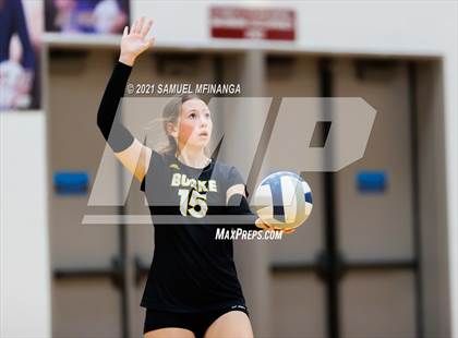 Thumbnail 3 in Burke vs. Omaha South photogallery.