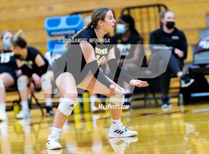 Thumbnail 1 in Burke vs. Omaha South photogallery.