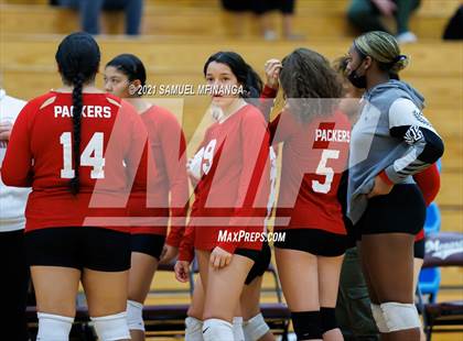 Thumbnail 3 in Burke vs. Omaha South photogallery.