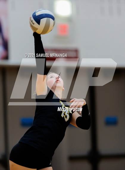 Thumbnail 2 in Burke vs. Omaha South photogallery.
