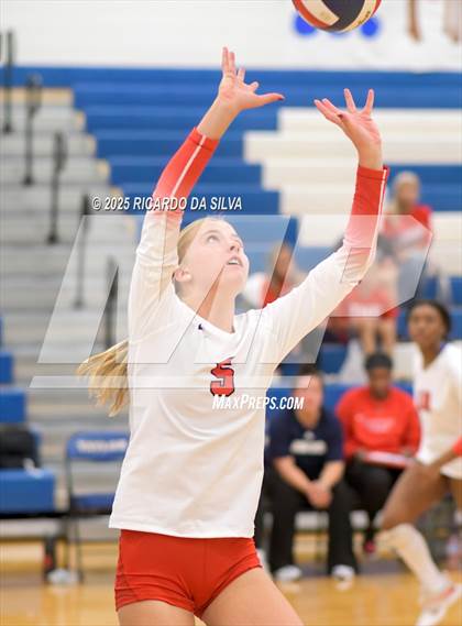 Thumbnail 2 in Cypress Ranch vs. Dawson (KISD/CFISD Tournament - Gold Final) photogallery.
