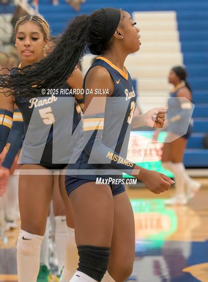 Thumbnail 3 in Cypress Ranch vs. Dawson (KISD/CFISD Tournament - Gold Final) photogallery.