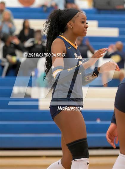 Thumbnail 2 in Cypress Ranch vs. Dawson (KISD/CFISD Tournament - Gold Final) photogallery.