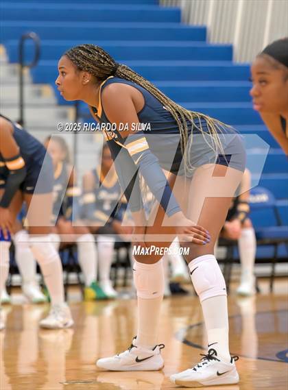 Thumbnail 2 in Cypress Ranch vs. Dawson (KISD/CFISD Tournament - Gold Final) photogallery.