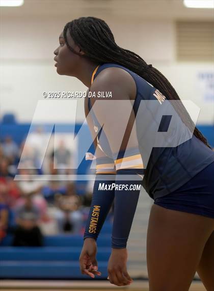 Thumbnail 2 in Cypress Ranch vs. Dawson (KISD/CFISD Tournament - Gold Final) photogallery.